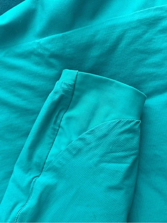 Arc'teryx Atom LT Softshell Jacket - Picture 11 of 11